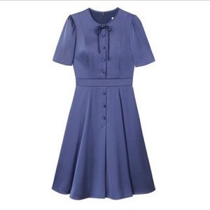 Gal Meets Glam Natalie blue dress size 18. Purchased new. Never worn.